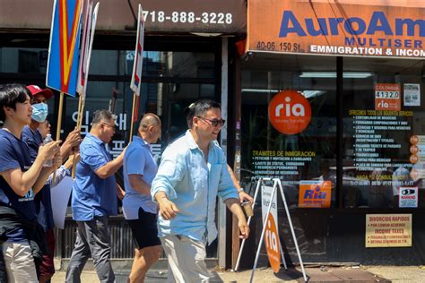 Election results: Queens Democratic Party mostly staves off .